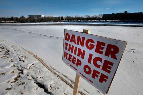 Wayne Glowacki / Winnipeg Free Press
With temperatures dropping, first responders are urging all residents to be cautious near waterways. (WAYNE GLOWACKI / WINNIPEG FREE PRESS)



Winnipeg Fire Paramedic Service and the Winnipeg Police Service urge caution due to thin ice conditions in drainage ditches, culverts, streams, creeks, retention ponds, and rivers. The public is reminded that while the WPS River Patrol Unit places “Danger - Thin Ice” signage at specific locations potentially dangerous areas like here along the Red River near The Forks, all ice should be considered unsafe even if warning signage is not present. The WFPS responds to an average of 200 water and ice safety calls each year. see release.  Nov. 21  2017