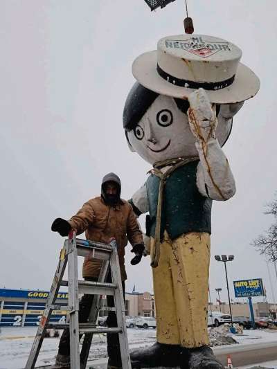 Supplied photo
Hi Neighbour Sam is off for a complete refurbishment this winter. Residents and visitors to Transcona can expect to see him back in his usual spot on Regent Avenue West in the spring of 2022.