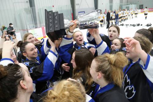 Photo by Jason Halstead
                                CJS Olympiens vs. JH Bruns Broncos in WWHSHL CTV Division final game 3 on March 17, 2022.