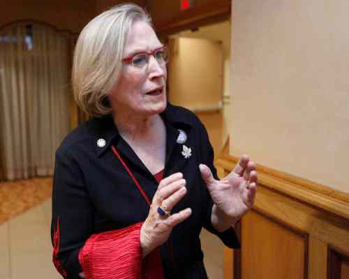 John Woods / Winnipeg Free Press FILES
Indigenous Affairs Minister Carolyn Bennett says child welfare is on her radar.