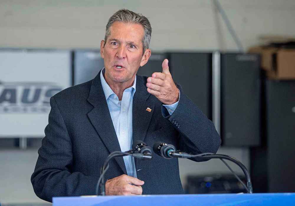 As surely as a Winnipeg driver’s windshield needs scraping on a February morning, Mr. Pallister and his PC government are headed for a second term in power. (Sasha Sefter / Winnipeg Free Press)