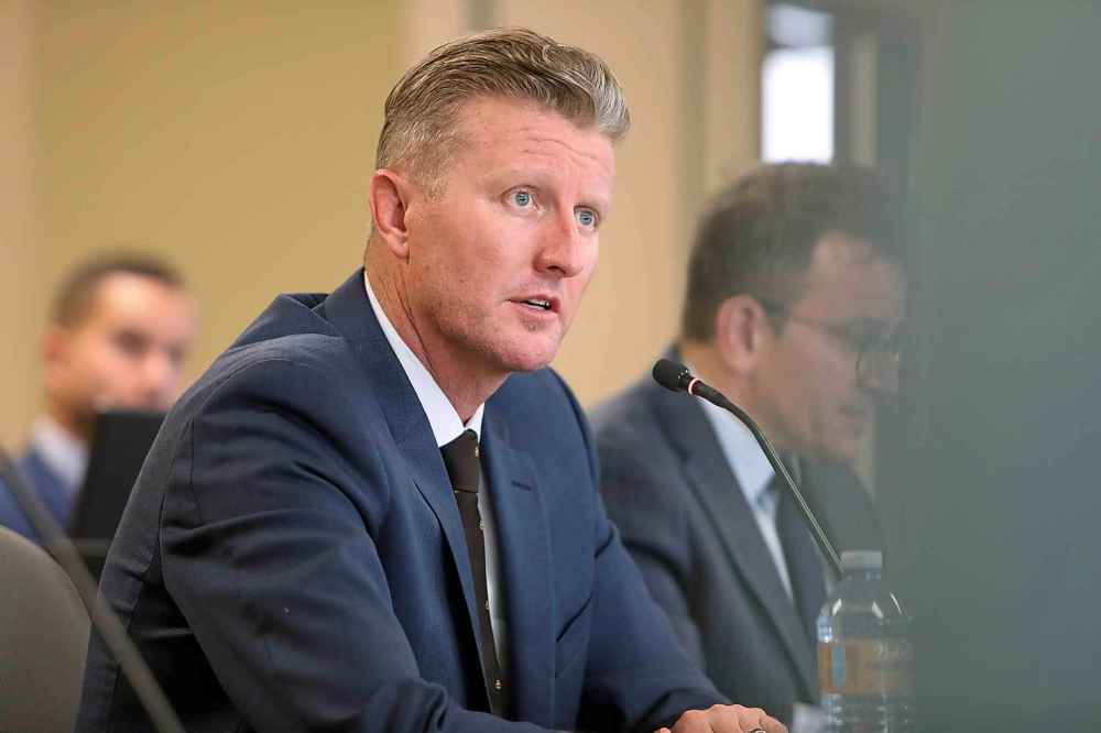 Ben Graham told the PUB there is evidence Manitobans would like to make more insurance transactions online. (Ruth Bonneville / Winnipeg Free Press)