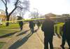 DAVID LIPNOWSKI / WINNIPEG FREE PRESS
Police investigate the site of the first of the three shootings.