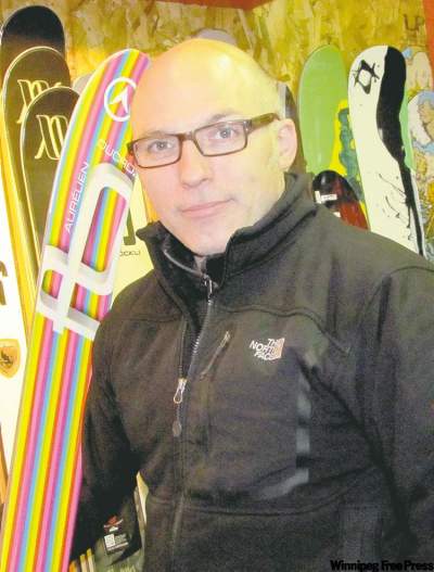 Jocelyne Nicolas / LA LIBERTE
Jean-Franvçois Ravenelle a repris les reines de Gord's Ski & Bike en 2008, et annonce la troisivème installation du magasin à Banff en Alberta.