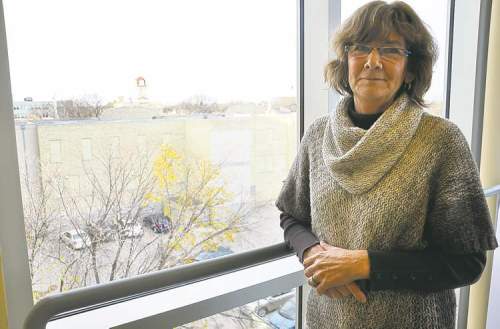 Camille Harper-Séguy de La Liberté
Marion Willis est la première directrice générale d’A Port in the Storm, une maison pour les adultes qui viennent de loin pour soigner leur cancer à Winnipeg.