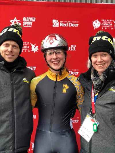 Supplied photo
Alexa Scott, centre, with coaches Scott Van Horne, left, and Cindy Klassen.