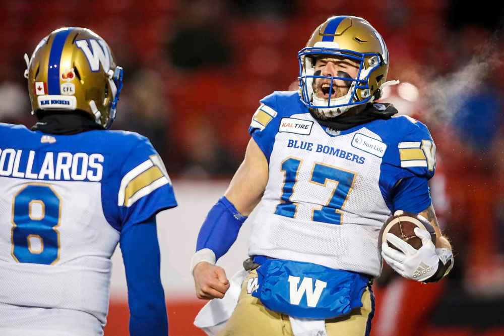THE CANADIAN PRESS/Jeff McIntosh
Winnipeg Blue Bombers quarterbacks Chris Streveler, right, and Zach Collaros were both able to use their strengths in their win over the Calgary Stampeders in the West semi final.