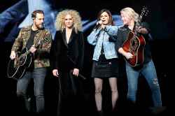 JOHN WOODS / WINNIPEG FREE PRESS
Alabama-bred four-piece Little Big Town brought the Breakers tour to Bell MTS Place, Tuesday.
