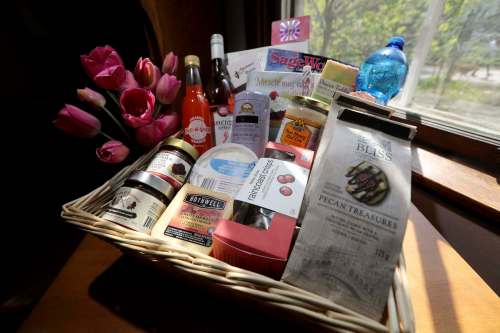 Filling a gift basket for Mom is easy-peasy. (Trevor Hagan / Winnipeg Free Press)