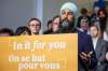 Federal NDP Leader Jagmeet Singh could get further support with good performances in the leaders debates and a few more stumbles by the frontrunners, Dan Lett says. (Mike Deal / Winnipeg Free Press)