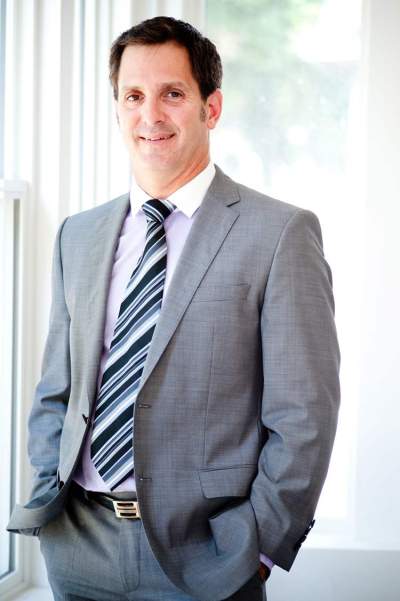 DANIEL BAHUAUD / LA LIBERTE
Philippe Richer est devenu avocat en droit criminel à l’âge de 40 ans après avoir repris ses études en plein divorce et avec trois enfants à charge.