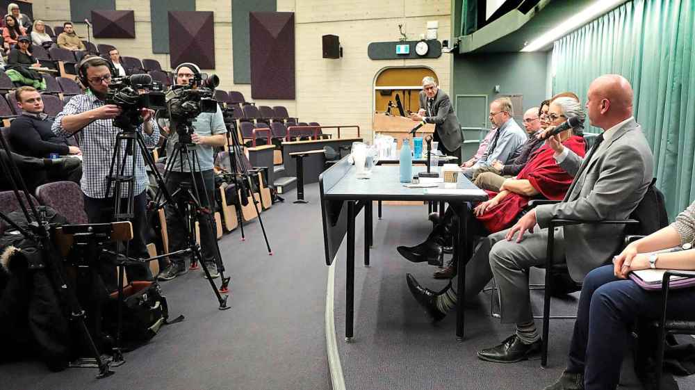 Ruth Bonneville
Dr. Brent Roussin speaks at a public forum on the novel coronavirus on Feb. 5.  (Ruth Bonneville / Winnipeg Free Press files)