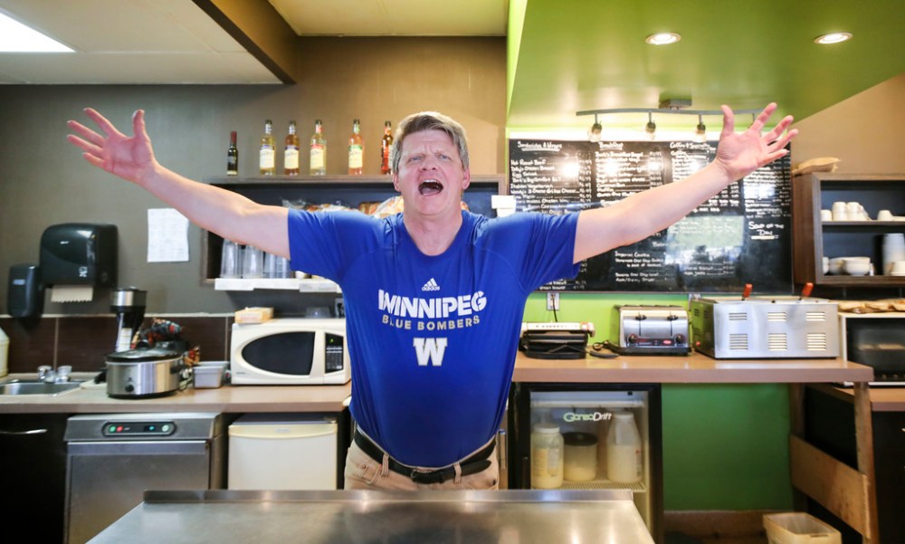 San Vito Coffee House owner Geordie Wilson has covered artists ranging from AC/DC to Shania Twain on his Kitchen Karaoke videos. (Ruth Bonneville / Winnipeg Free Press)