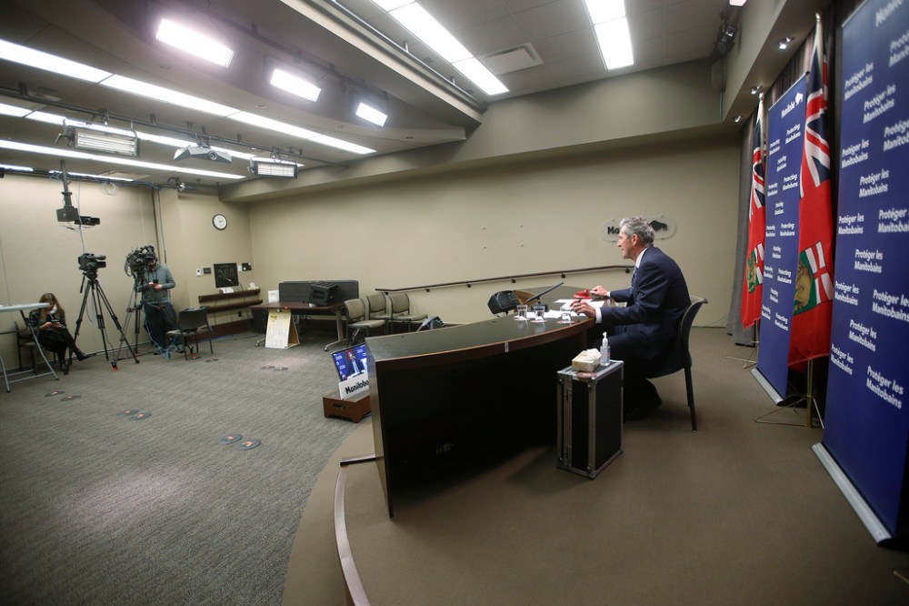 On the public-health policy side of the equation, it is essential the premier resist the temptation to remove social and economic restrictions before the coast is truly clear. (John Woods / Winnipeg Free Press files)