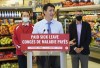 Liberal Leader Justin Trudeau holds a campaign event at a grocery store in Winnipeg, Friday, Aug 20, 2021. THE CANADIAN PRESS/Sean Kilpatrick