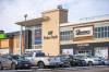 Upwards of 30 people walked around CF Polo Park mall without face coverings Saturday afternoon during a protest. (Mikalea MacKenzie / Winnipeg Free Press files)