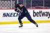 MIKE DEAL / WINNIPEG FREE PRESS
Winnipeg Jets’ Nikolaj Ehlers is back on the ice for his first full practice, shedding the yellow non-contact jersey he donned earlier this week.
