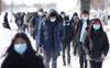 JOHN WOODS / WINNIPEG FREE PRESS
Students wear masks while outside Sisler High School last week.