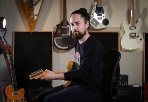 Steve Onotera is a YouTube personality who connects with nearly a million subscribers from his Winnipeg home studio. His videos have been viewed collectively more than 100 million times since 2014. (Jessica Lee / Winnipeg Free Press)