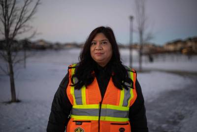 Leila Castro, administrator of the 204 Filipino Forum and Marketplace, says the online network has inspired many positive community initiatives, including the 204 Neighbourhood Watch street safety patrols. (Jessica Lee / Winnipeg Free Press)