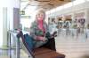 RUTH BONNEVILLE / WINNIPEG FREE PRESS
Carla McDonald, owner of the air travel companion company The Travelling Guardian, offers companionship to people hesitant to fly alone.