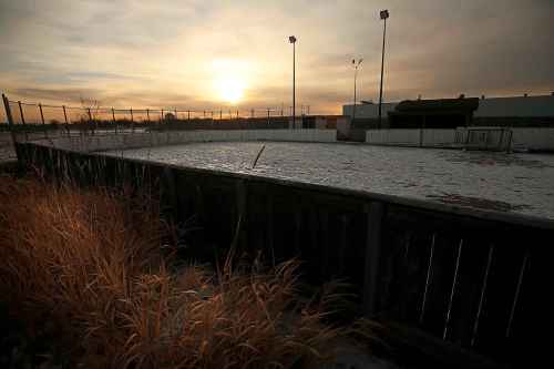 Ice rink at 17 Wing  (John Woods / Winnipeg Free Press)