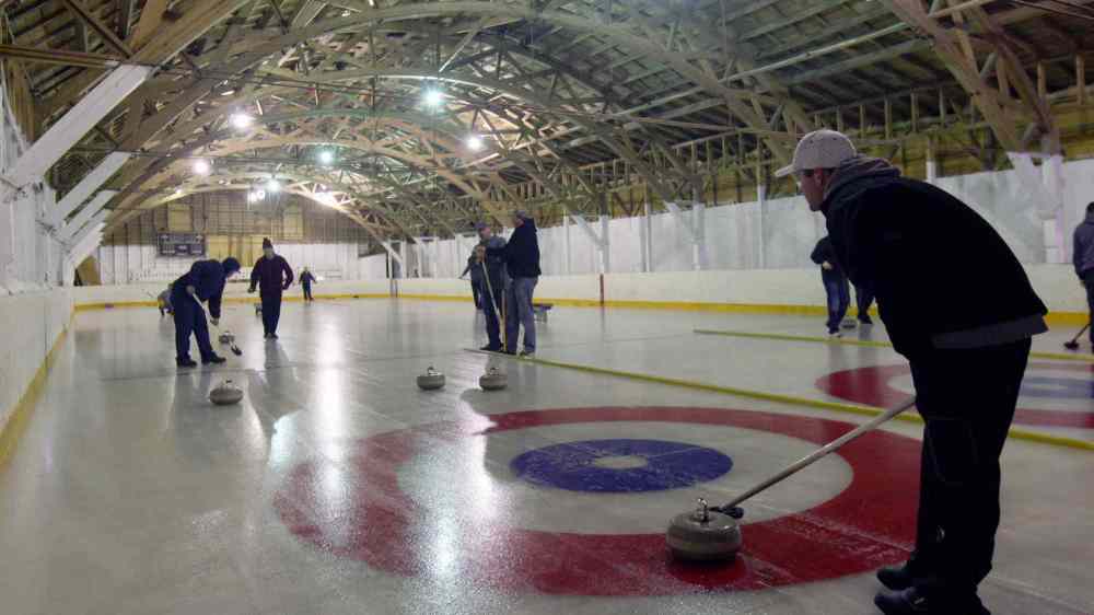 JOE BRYKSA / WINNIPEG FREE PRESS The hockey rink is used for curling in Lenore, Man.