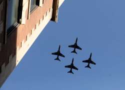 RUTH BONNEVILLE / WINNIPEG FREE PRESS
Four fighter jets pass over Bell MTS Place as thousands of Winnipeg Jets fans scream during the start of Game 1 of the Western Conference final between Winnipeg Jets and Vegas Golden Knights in Winnipeg Saturday, May 12, 2018 during the Whiteout street party.