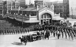 Archives of Manitoba

The market in Market Square was erected in 1890, and was at the centre of Winnipeg’s early commercial trade. It was demolished in 1964 to make way for a new police station.