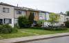 JESSICA LEE / WINNIPEG FREE PRESS
Bullet holes were visible in the home’s front window Monday morning.