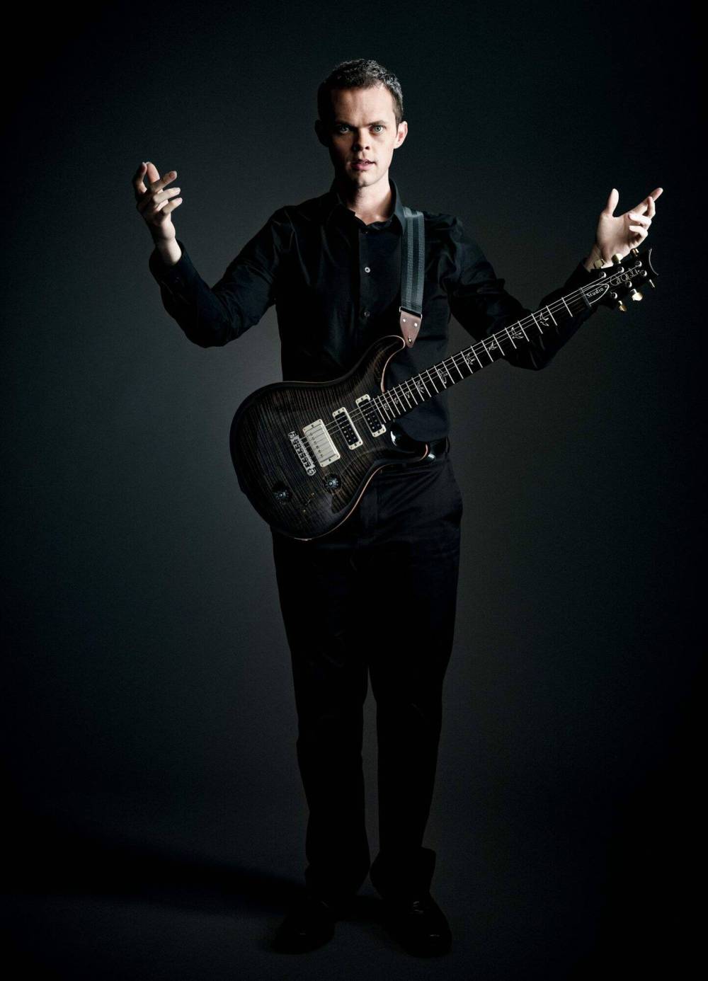 Andy Batt photo
Mirvish Productions, Canada’s largest theatre company, has signed up Padgett and his storytelling musical 6 Guitars for an eight-show run Aug. 2-7 at the CAA Theatre in Toronto.