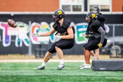 MIKAELA MACKENZIE / WINNIPEG FREE PRESS
                                Dakota Lancers linebacker Nevan Brown says his team has a an opportunity this year to ‘win it all.’