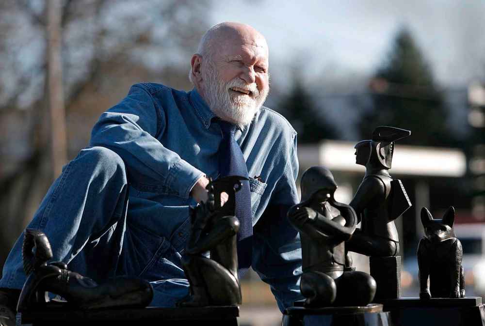 RUTH BONNEVILLE / WINNIPEG FREE PRESS FILES
Local renowned artist and sculptor Ivan Eyre.