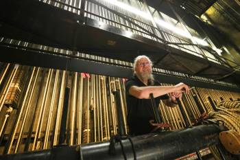 RUTH BONNEVILLE / WINNIPEG FREE PRESS
                                House stagehand Gary Plouffe is known as the flyman at RMTC. He is in charge of raising and lowering setpieces to the stage during productions.