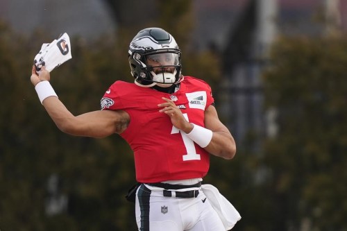 Philadelphia Eagles quarterback Jalen Hurts runs a drill at the NFL football team's practice facility in Philadelphia, Thursday, Jan. 12, 2023. (AP Photo/Matt Rourke)