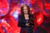 Raitt gives Grammy thanks to Bros. Landreth