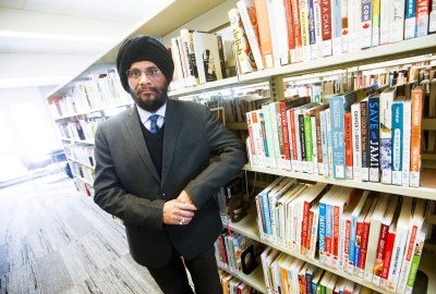 JOHN WOODS / WINNIPEG FREE PRESS
Jaideep Johar, who received The Hind Rattan (“Jewel of India”) award at the 42nd International Convention of NRI at Constitution Club of India, is photographed at Pembina Trails Library in Winnipeg March 14, 2023. 

Re: ?
