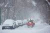 The snow is expected to end early Thursday. (Mike Deal / Winnipeg Free Press)