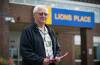 JOHN WOODS / WINNIPEG FREE PRESS FILES
                                Gerry Brown, the building tenant who chaired the Lions Place residents&rsquo; seniors action committee.