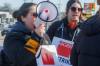 MIKE DEAL / FREE PRESS
                                Striking MGEU members walk the picket line in front of the Metis Child, Family and Community Services Agency at 2000 Portage Avenue on Tuesday.