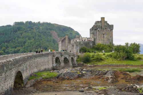 A rebuilt highland outpost, Eilean Donan is one of Scotland&rsquo;s thousands of castles.