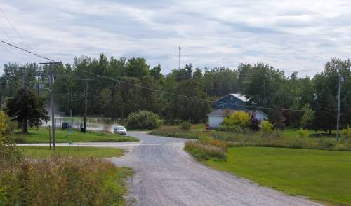 MIKE DEAL / FREE PRESS
                                Residents of Hollow Water FN are still reeling a day after the stabbing. RCMP continued to investigate and were combing through the homes where the stabbings occurred.