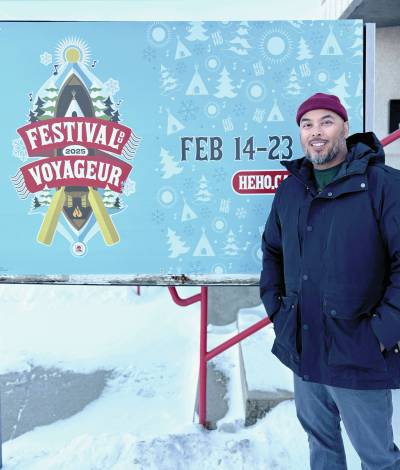 Gracieuseté Marie Miller-Dalayoan
                                Jonata Dalayoan est le dessinateur du logo du 56e Festival du Voyageur.