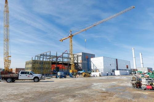 MIKE DEAL / FREE PRESS FILES
                                Construction workers continue improvements at Winnipeg&rsquo;s North End Sewage Treatment Plant. Part of the plant&rsquo;s $3-billion upgrade will add biosolids facilities that improve the end byproduct.